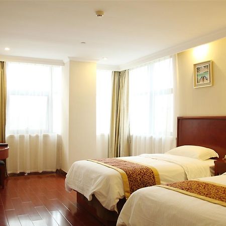 Greentree Inn Shandong Weihai Shichang Avenue Business Hotel Exteriör bild