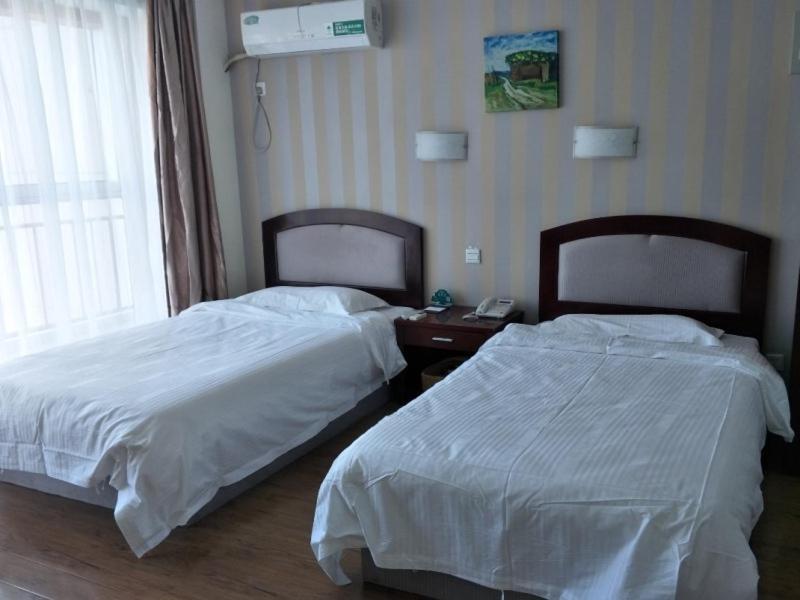 Greentree Inn Shandong Weihai Shichang Avenue Business Hotel Exteriör bild