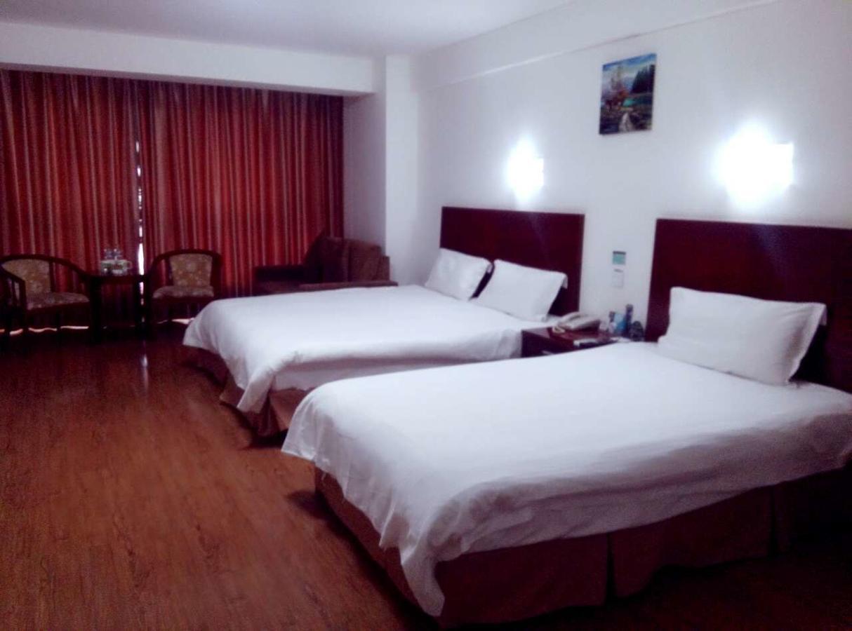 Greentree Inn Shandong Weihai Shichang Avenue Business Hotel Exteriör bild